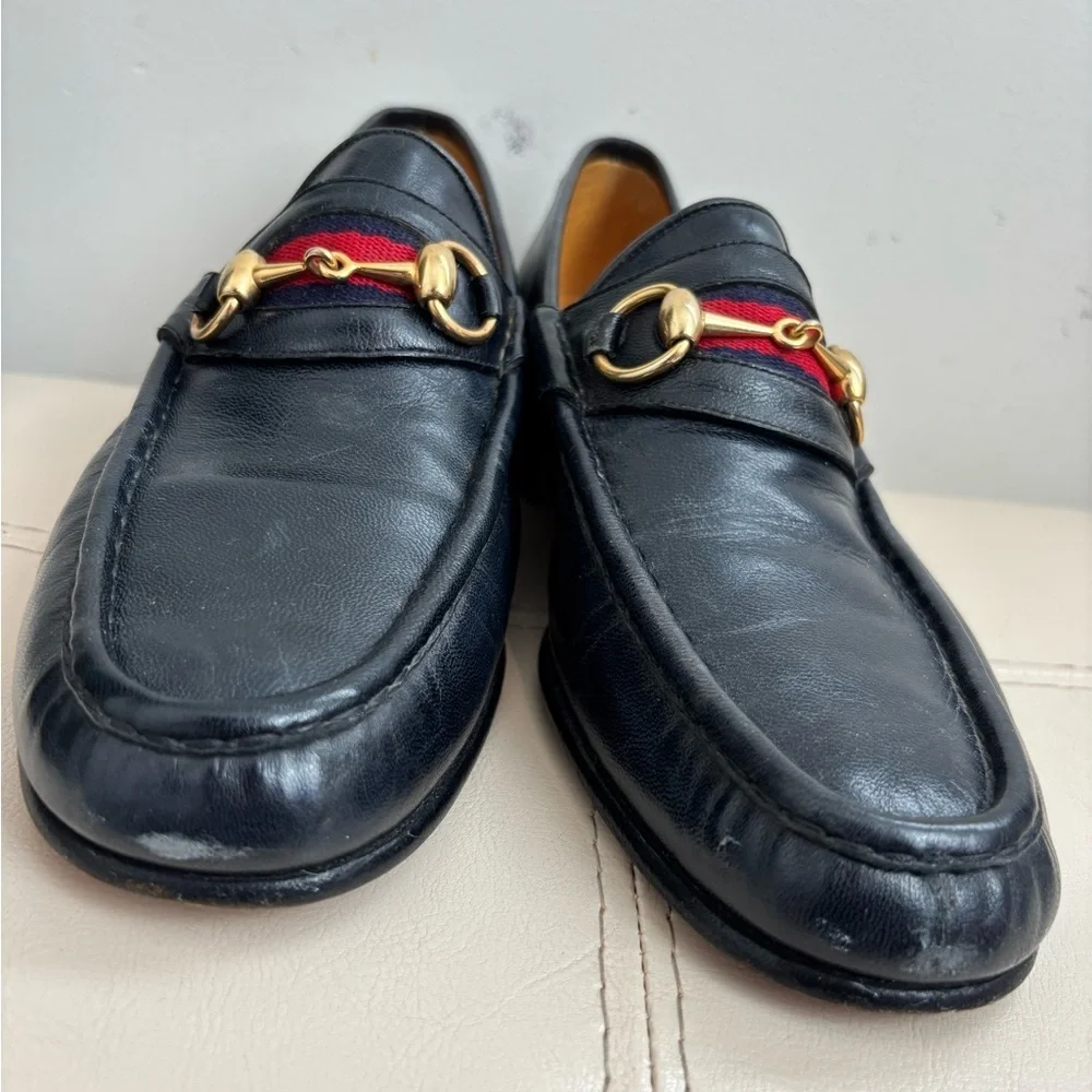 Vintage Gucci Gold Horse-bit Navy Blue Leather Loafers With Red Stripes Size 42S